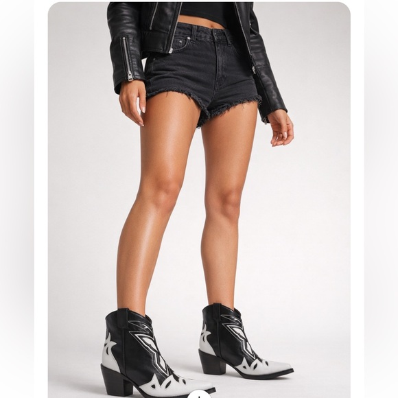 Jeffrey Campbell Tooney Western Black And White Leather Ankle Booties